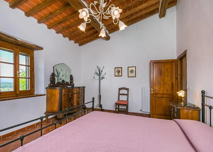 Nyaraló La Querciolaia By Interhome *